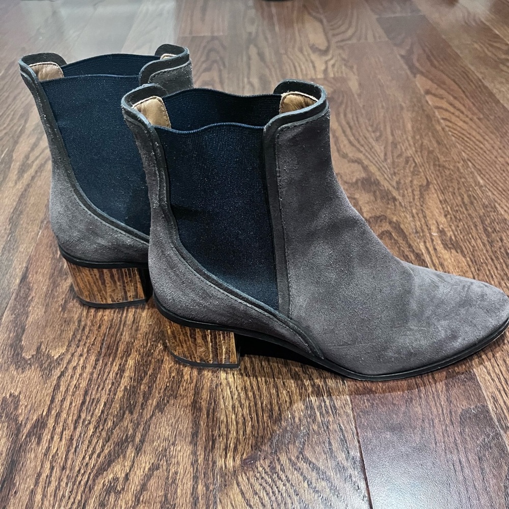 Chloe suede ankle booties - size 35.5